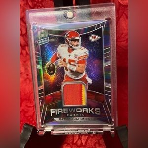 2020 Patrick Mahomes FIREWORKS #1/4 spectra very RARE HIGH END A+ jersey 3 color